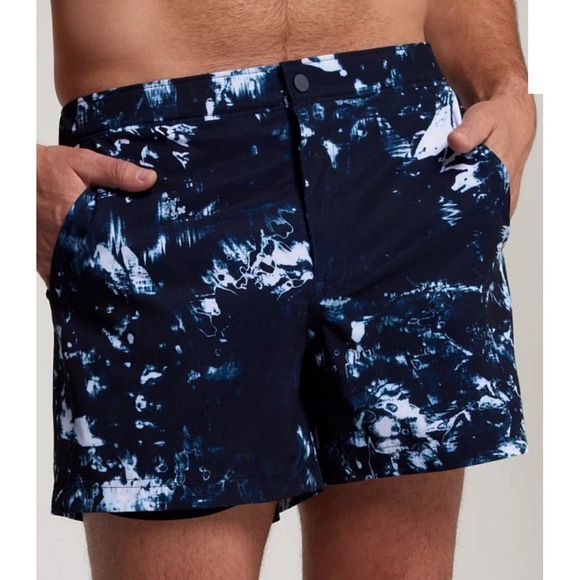 VRST Men's 5" Resort Short Indigo Craft Dark‎ Blue NWT Size M Lined Swim Beach - Picture 1 of 9